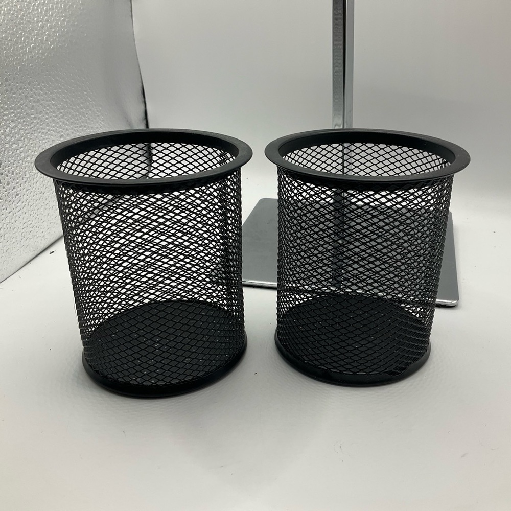 🥰 4/$25- Pen Cups